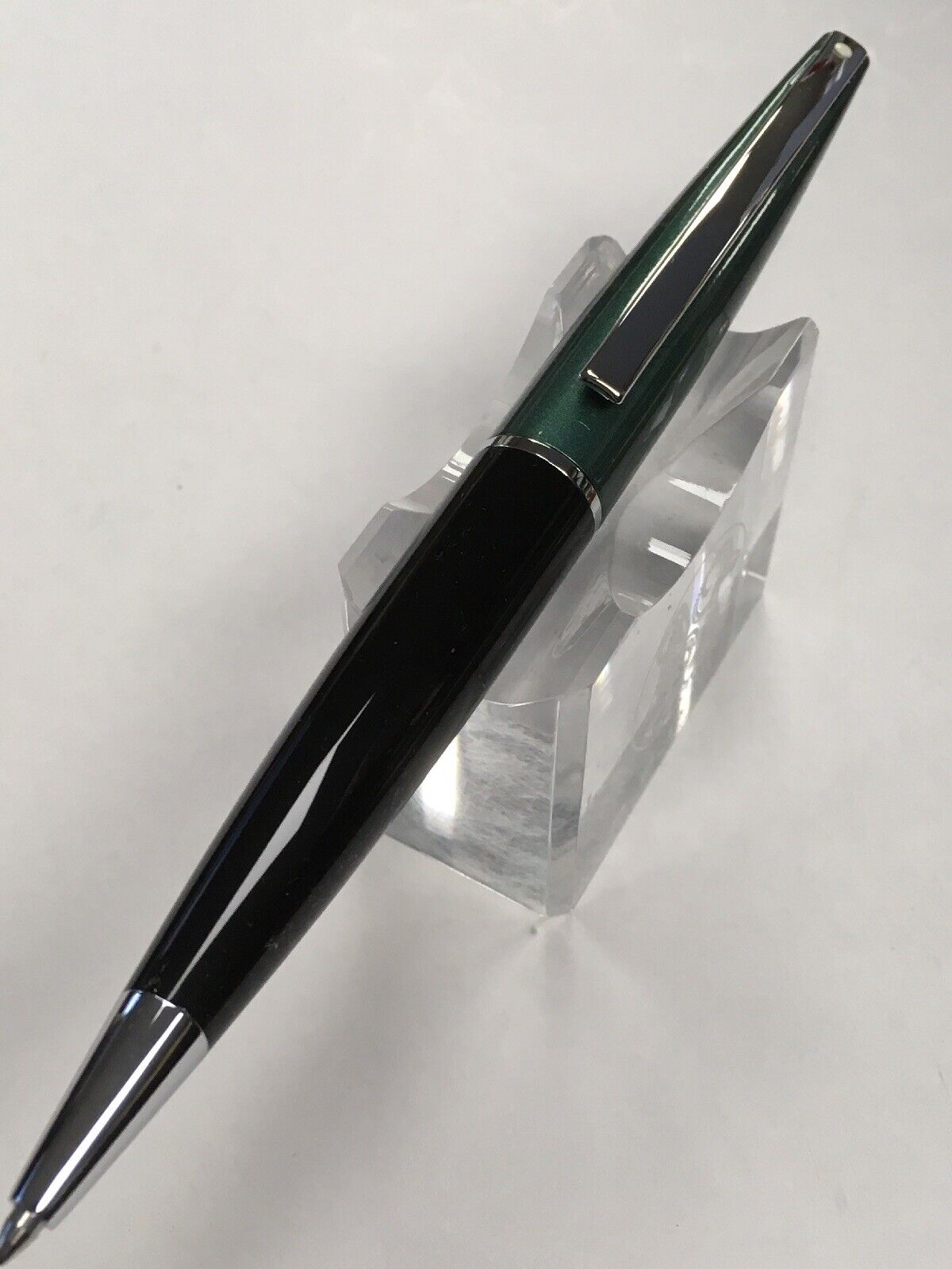 Sheaffer Taranis Metallic Green Ballpoint Pen