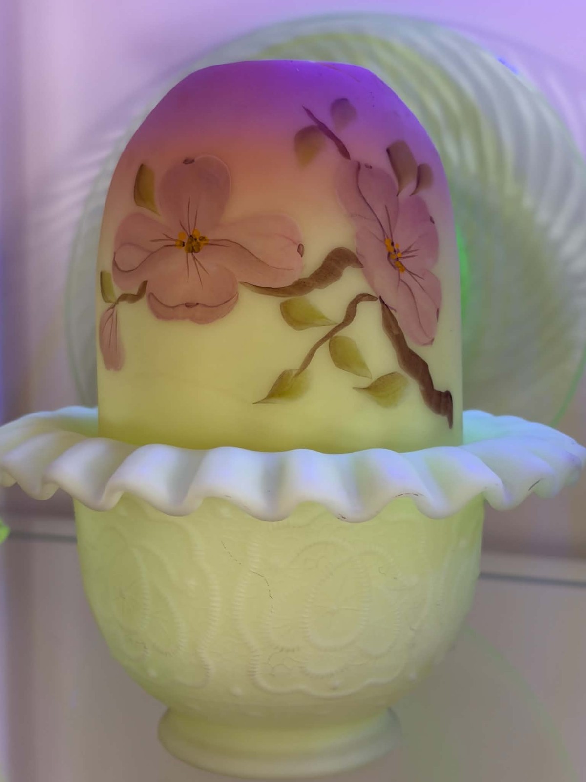 Vintage Fenton Burmese Dogwood Satin Fairy Lamp Marriage READ