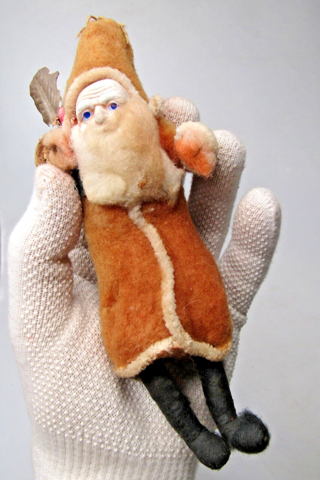 Antique VTG Clay Face SANTA w BERRY Spun Cotton Batting Christmas Ornament Japan