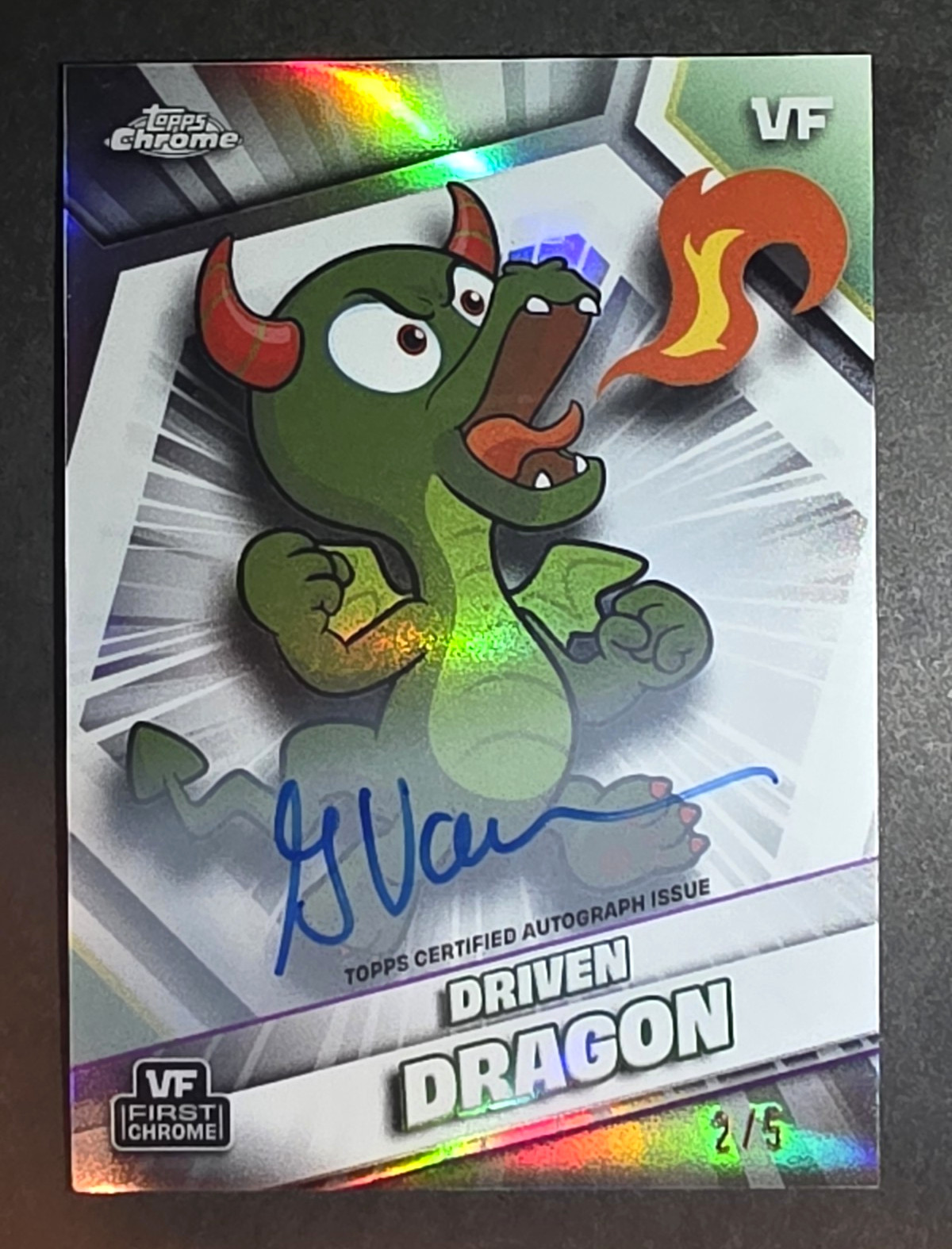 Topps 2026 Topps Chrome VeeFriends Driven Dragon #15 Refractor Auto 2/5