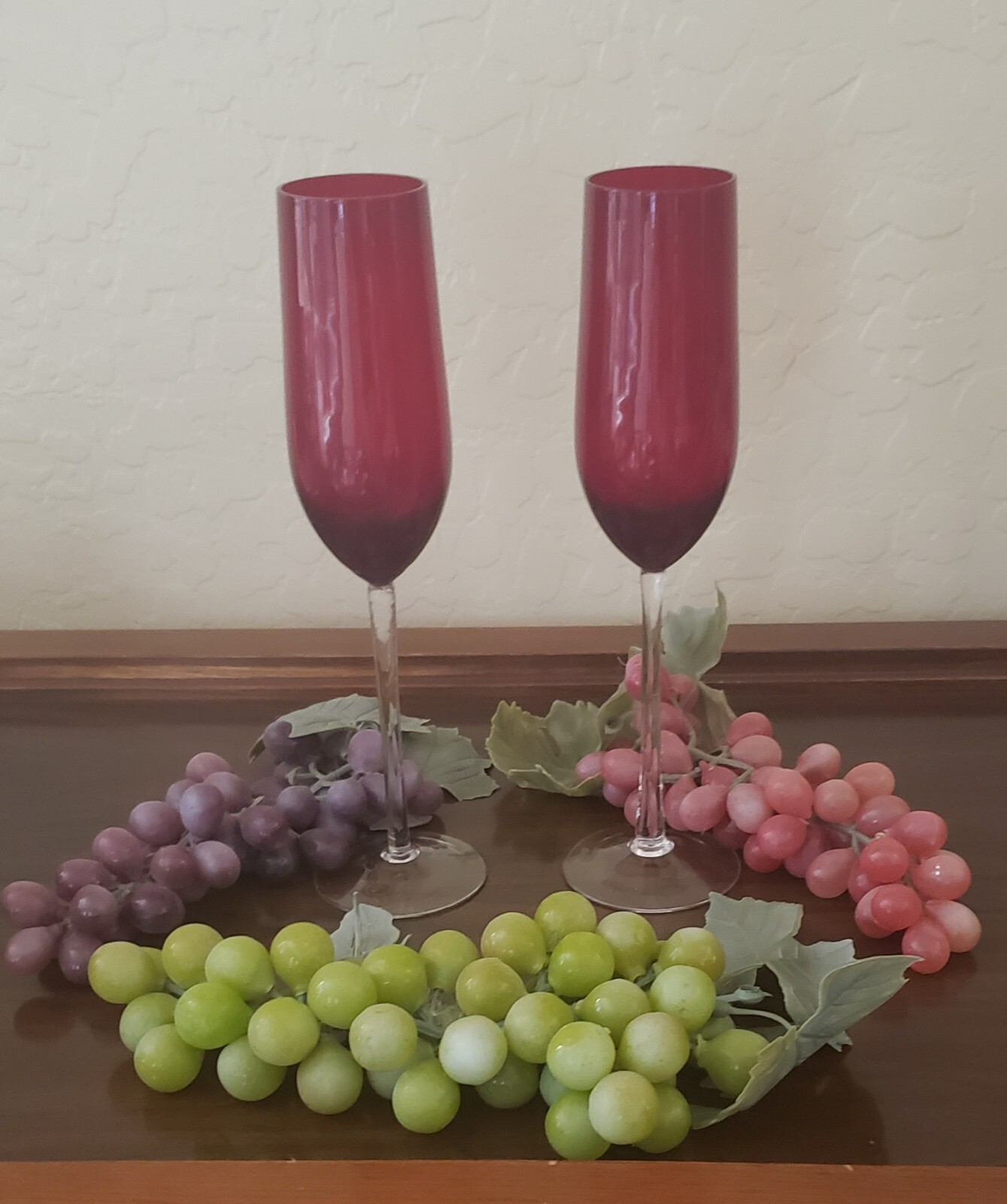 ELEGANT TALL RUBY RED CHAMPAGNE FLUTES LONG CLEAR STEMMED GLASSES SET OF 2~VTG