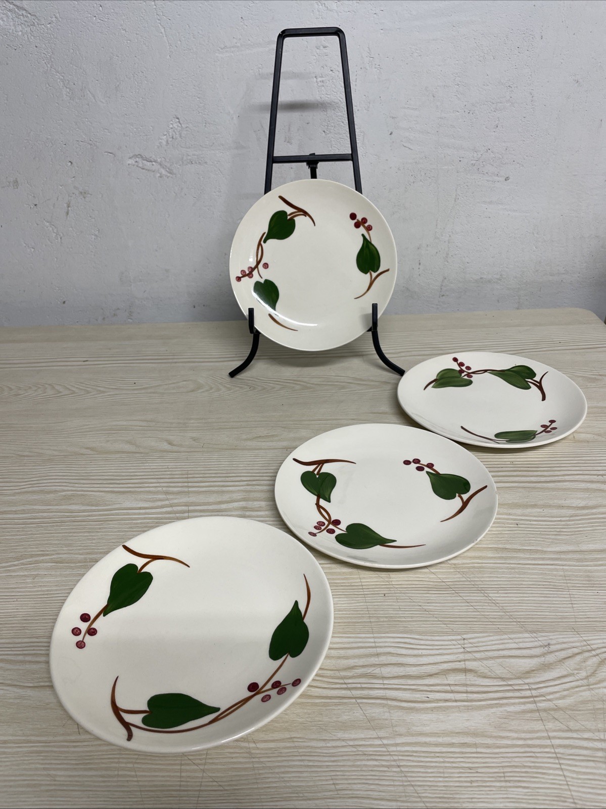 4 Blue Ridge Southern Potteries Stanhome Ivy 6.25\ 4 Blue Ridge Southern Potteries Stanhome Ivy 6.25\