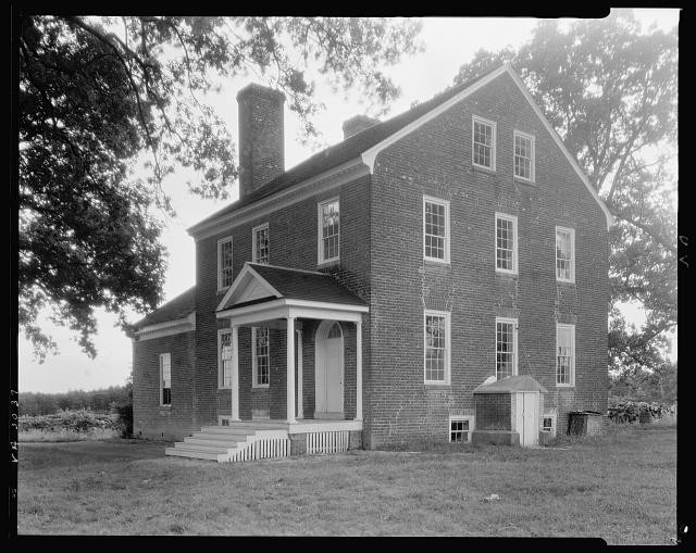 Photo:Fredericksburg Virginia Oakley House 1927 Brick Porch Architecture