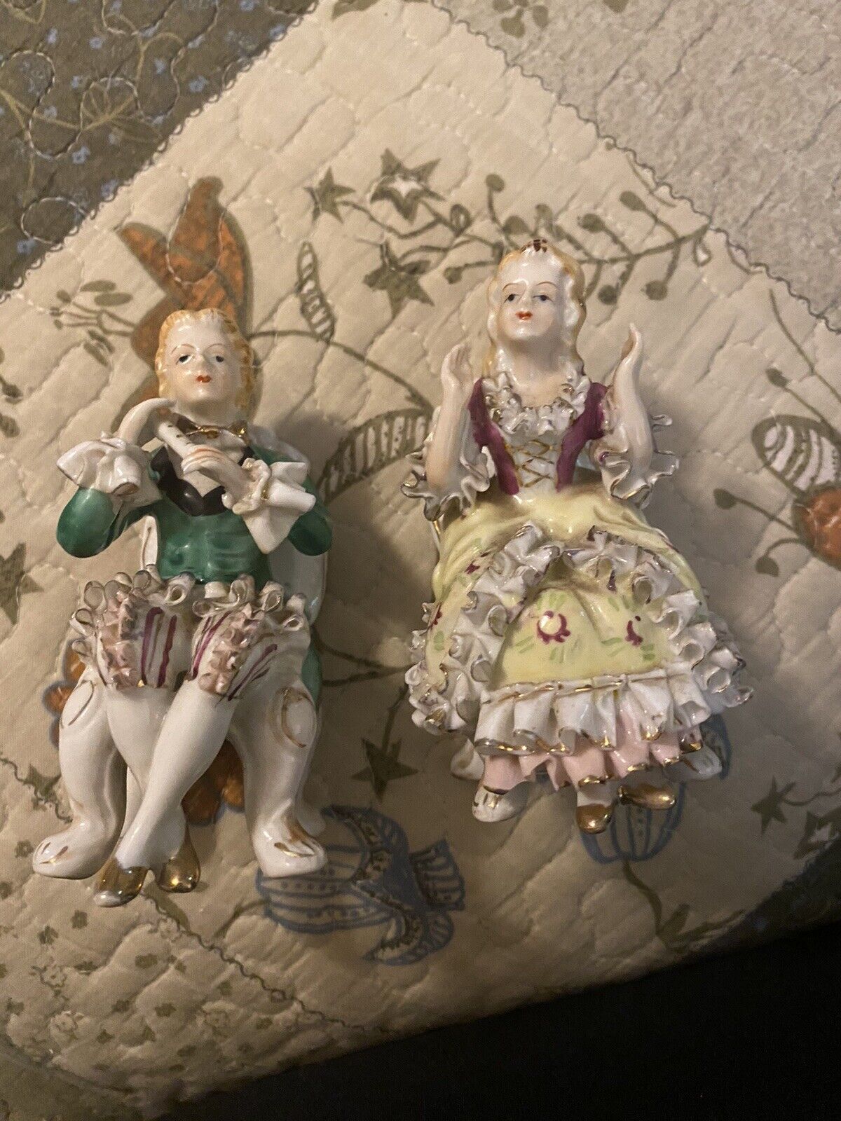 VTG Pair Japan Bone China Lace 4.5” Ceramic Seated Victorian Couple Figurines