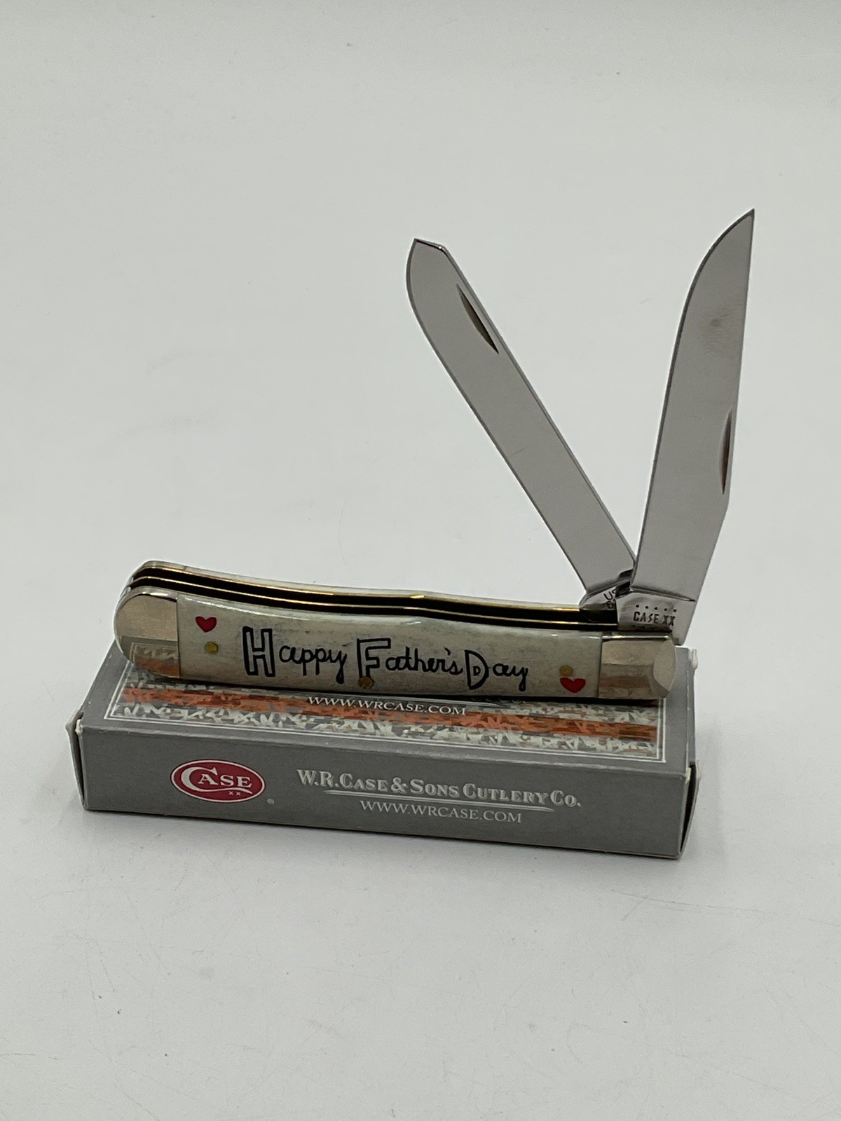 Case XX 2019 Fathers Day Large Trapper Knife. USA 6254SS-Natural Bone Case XX 2019 Fathers Day Large Trapper Knife. USA 6254SS-Natural Bone