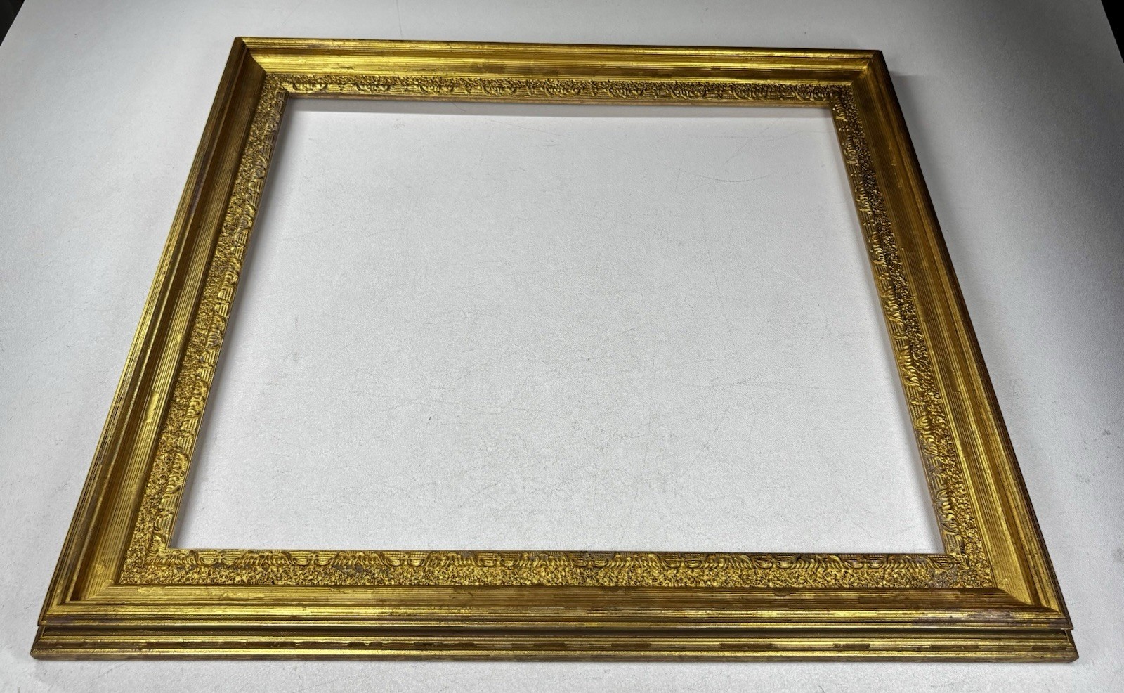 VTG Ornate Gold Picture Frame 18x20 Victorian Baroque Style Floral Wall Decor