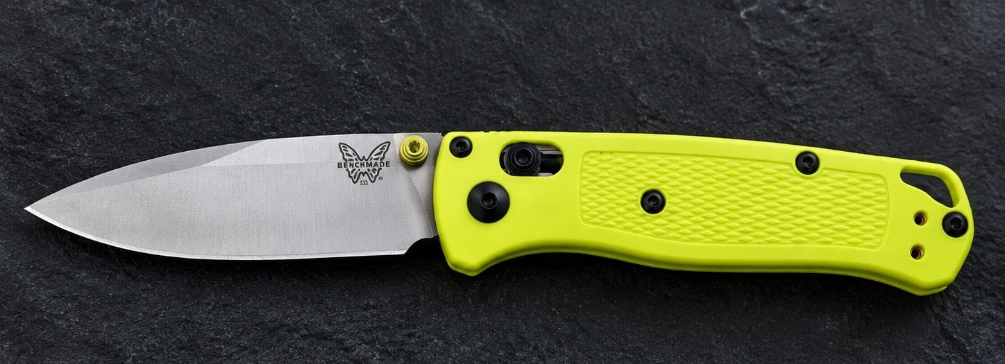 Benchmade 533 Mini Bugout fluorescent Lock Drop Point Plain Manual Pocketknife Benchmade 533 Mini Bugout fluorescent Lock Drop Point Plain Manual Pocketknife
