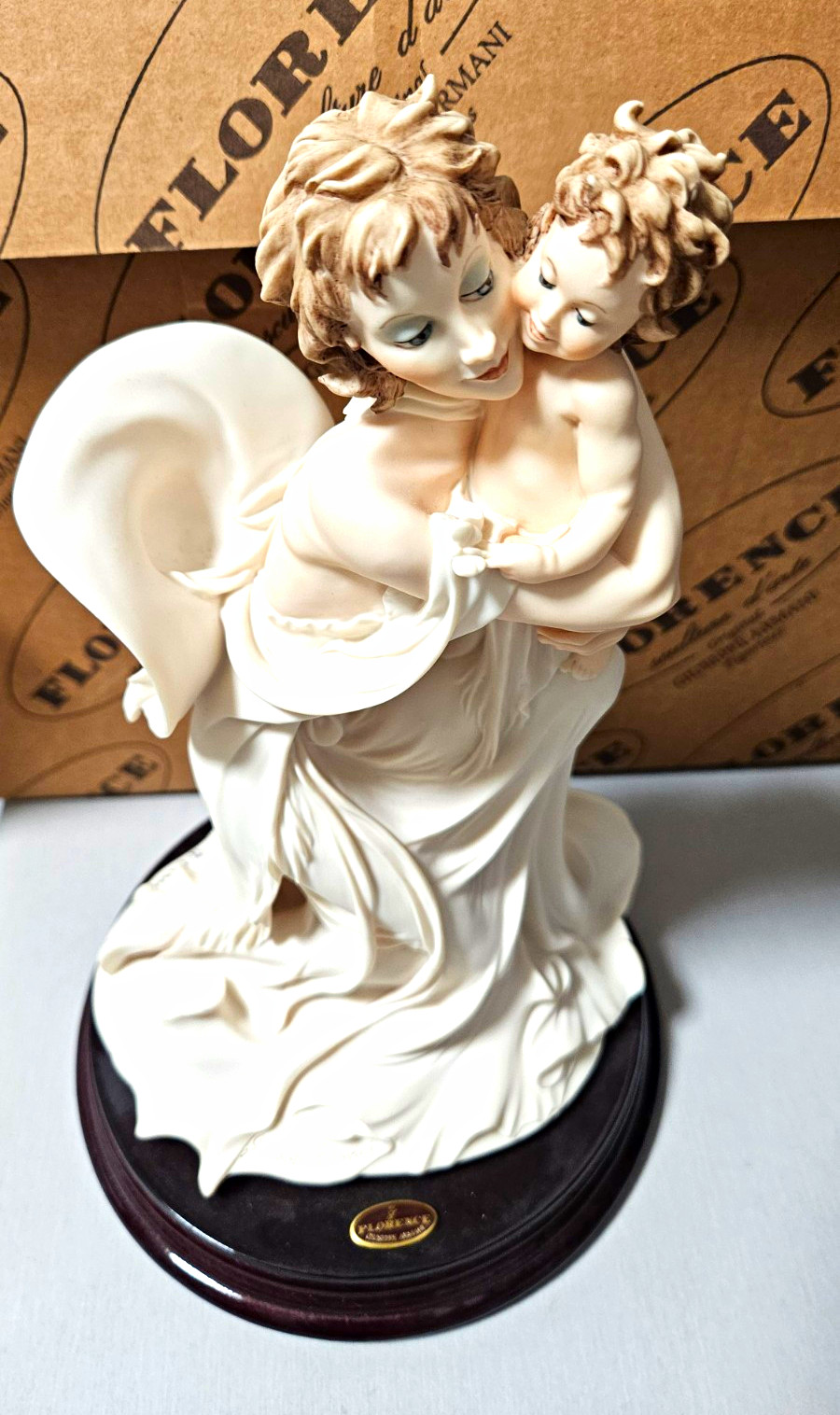 Giuseppe Armani Baby Mine Figurine Florence Italy Porcelain 1580F SIGNED Openbox