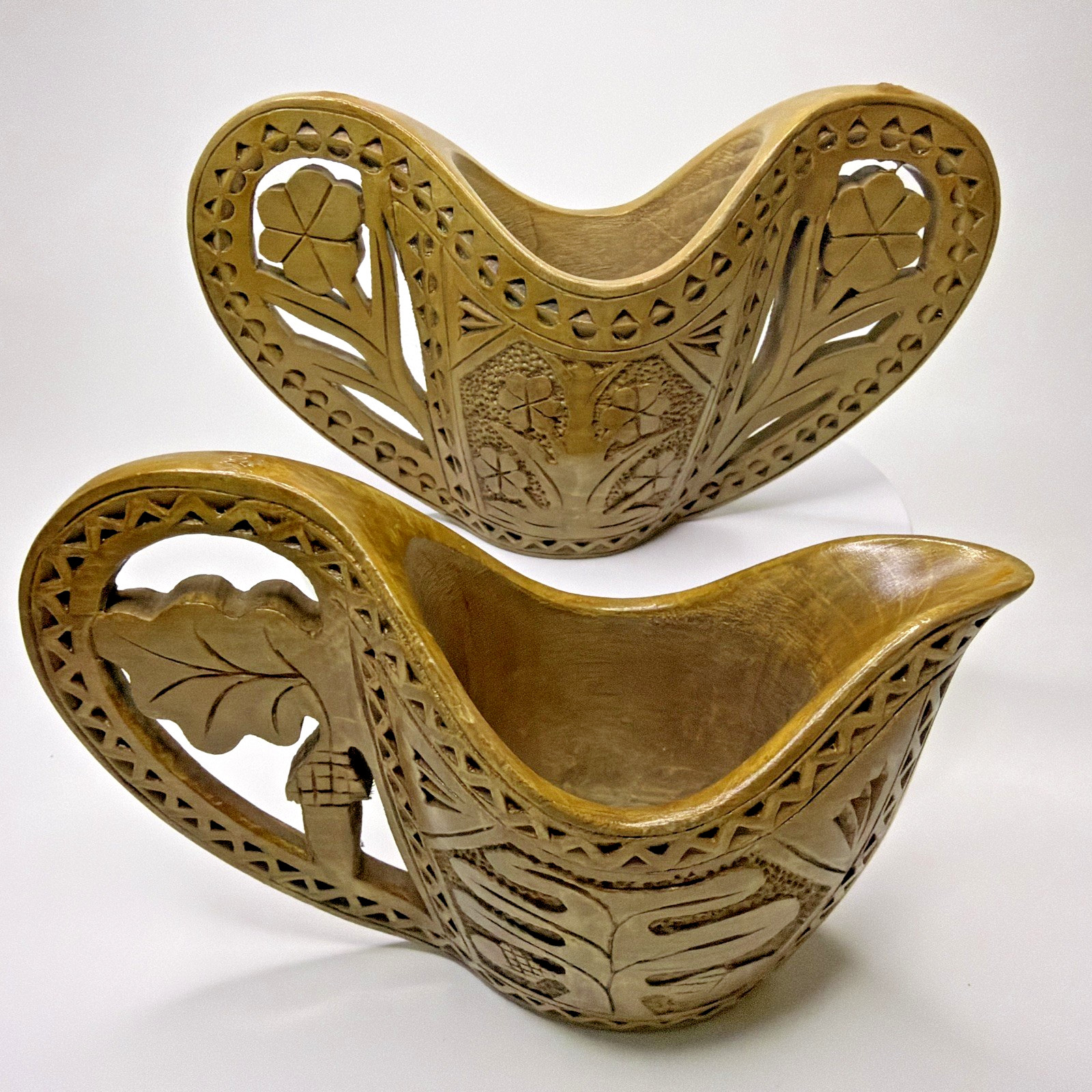 VTG Yugoslavian Hand Carved Wooden Wedding Cups Pair Shepherds Folk Art Set 2