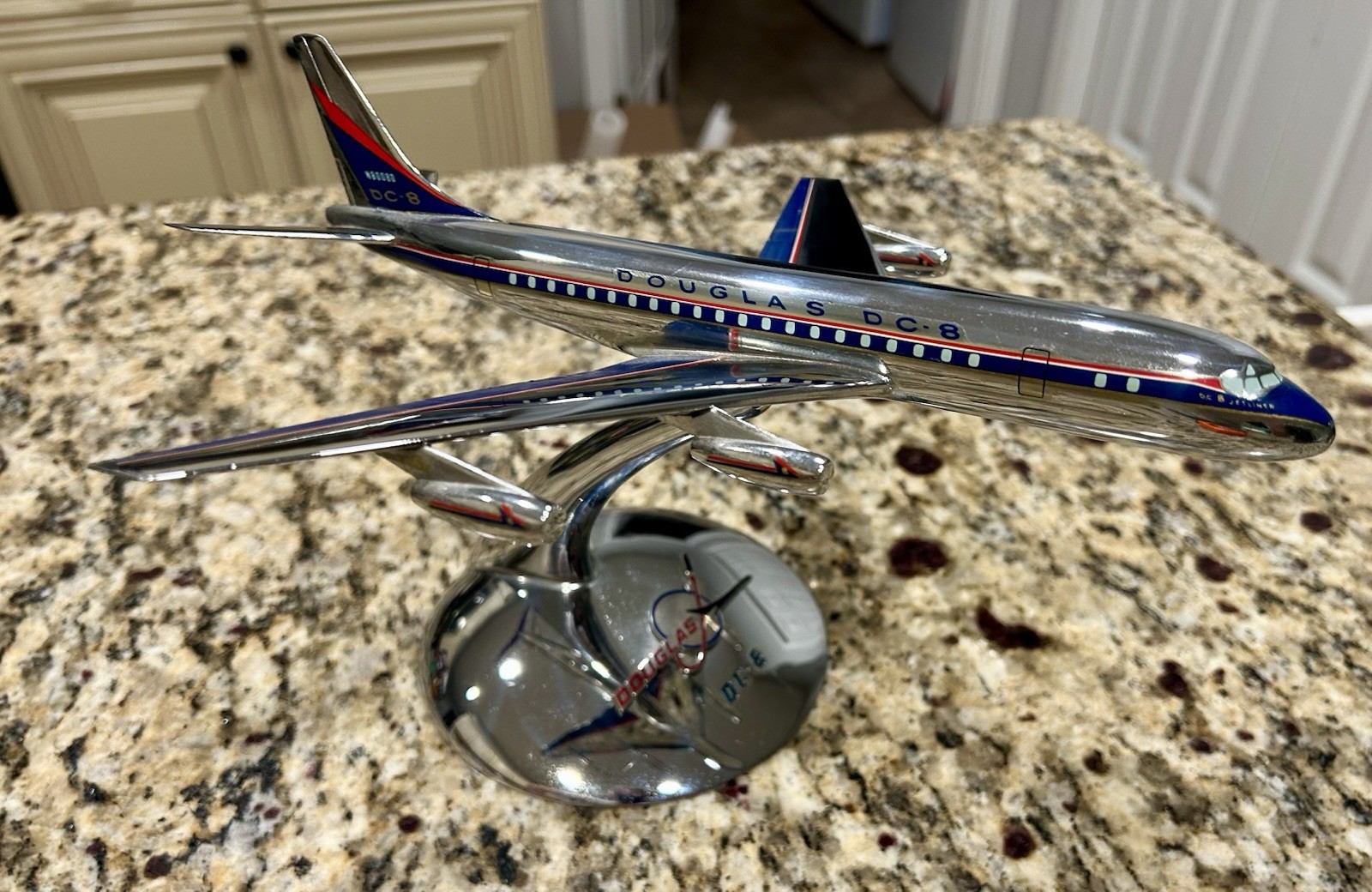 Allyn Douglas DC-8 Model