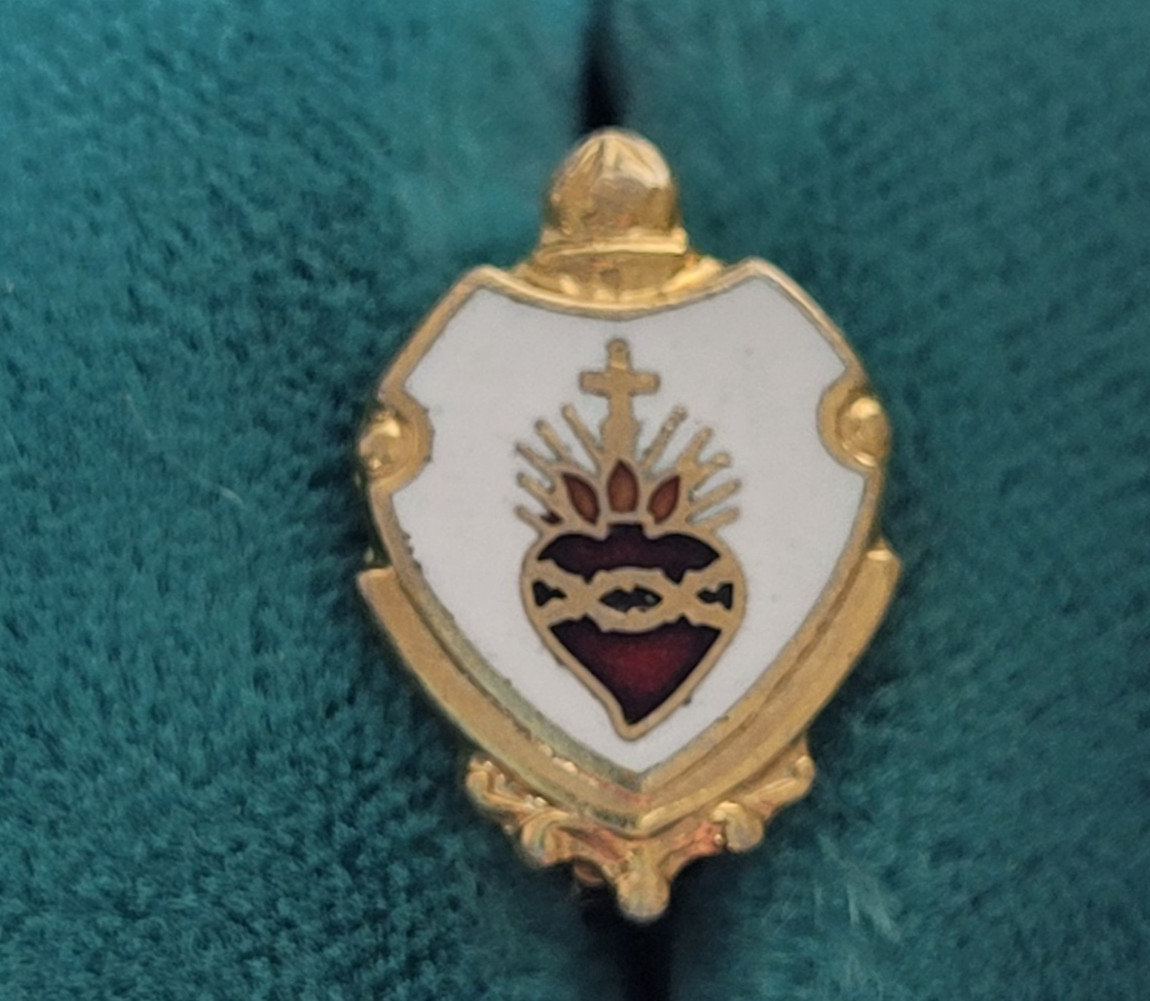 Vintage Sacred Heart Of Jesus Tiny Enamel Pin
