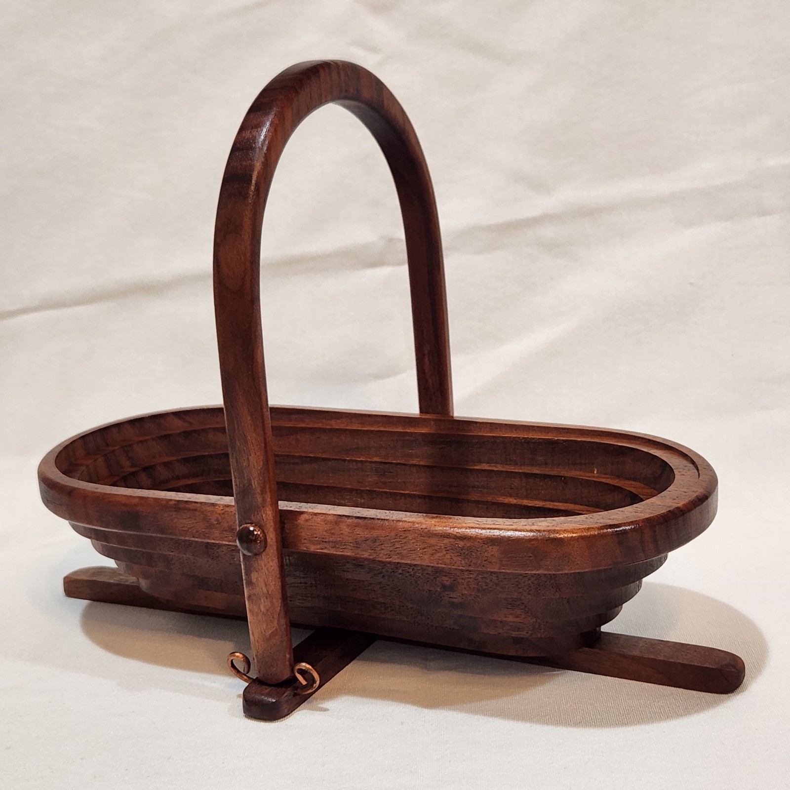 Vintage Steven Gray Signed Folding Wood Basket Locking Handle Myrtlewood