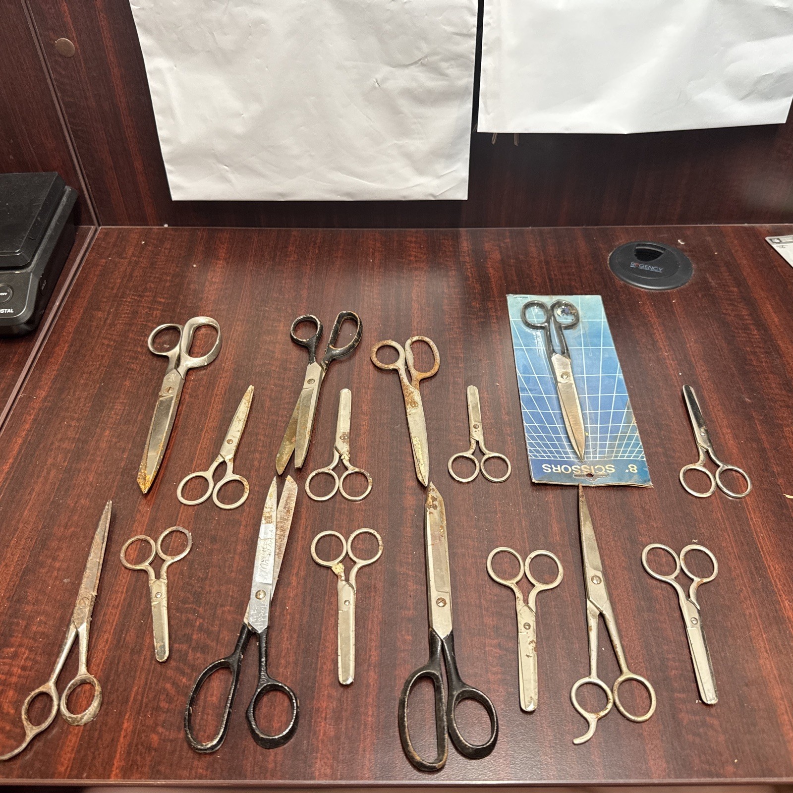 Lot of  16 Vintage Scissors USA Italy Fabric ~ Different Makers Shear Collector