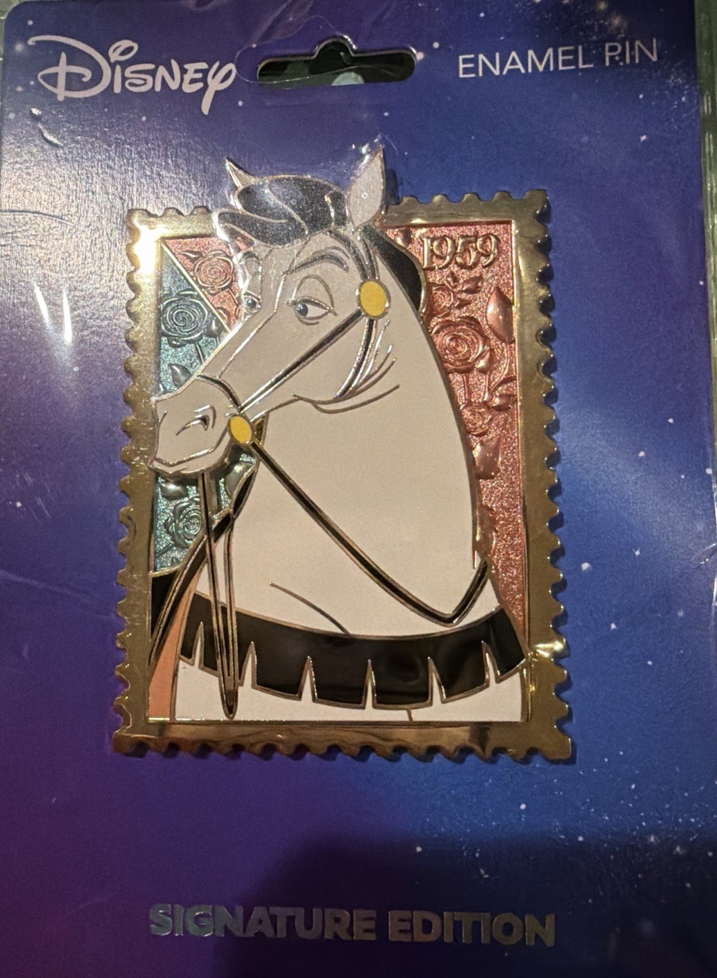 PALM Royal Stamp - Disney Samson (Sleeping Beauty) pin PALM Royal Stamp - Disney Samson (Sleeping Beauty) pin