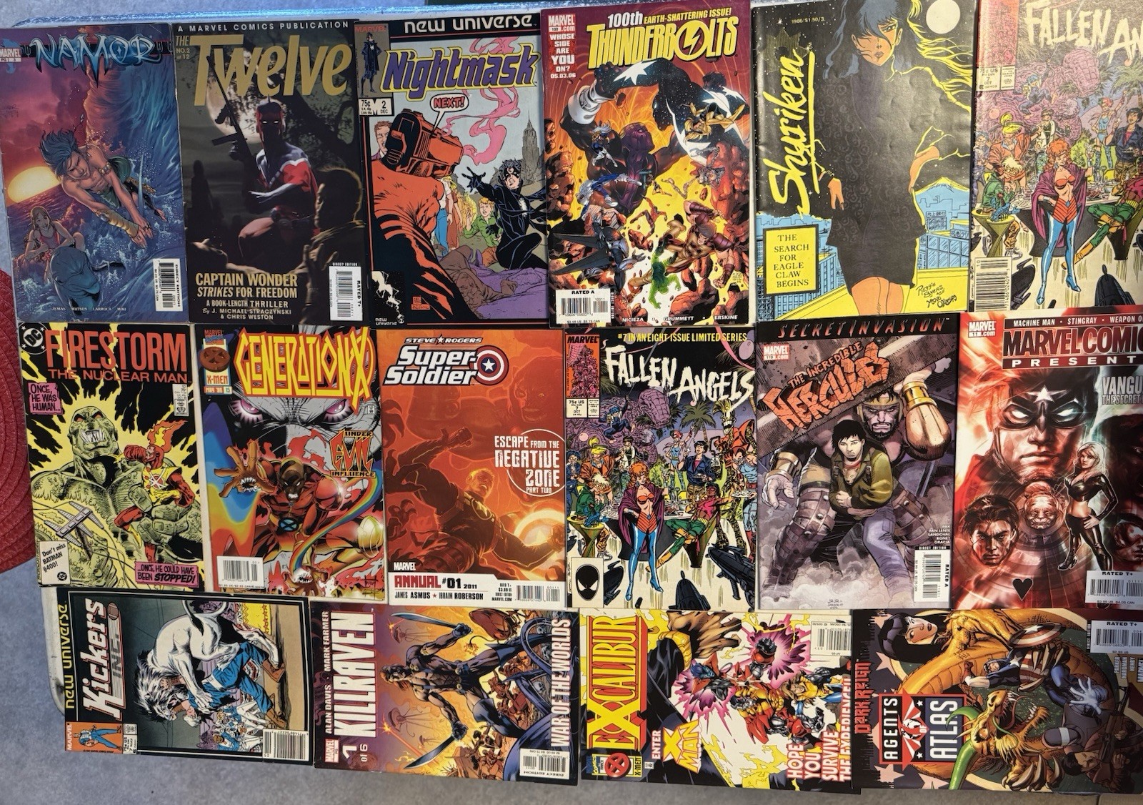 16 Vintage Comic Books   All In nice Condition Great Collection
