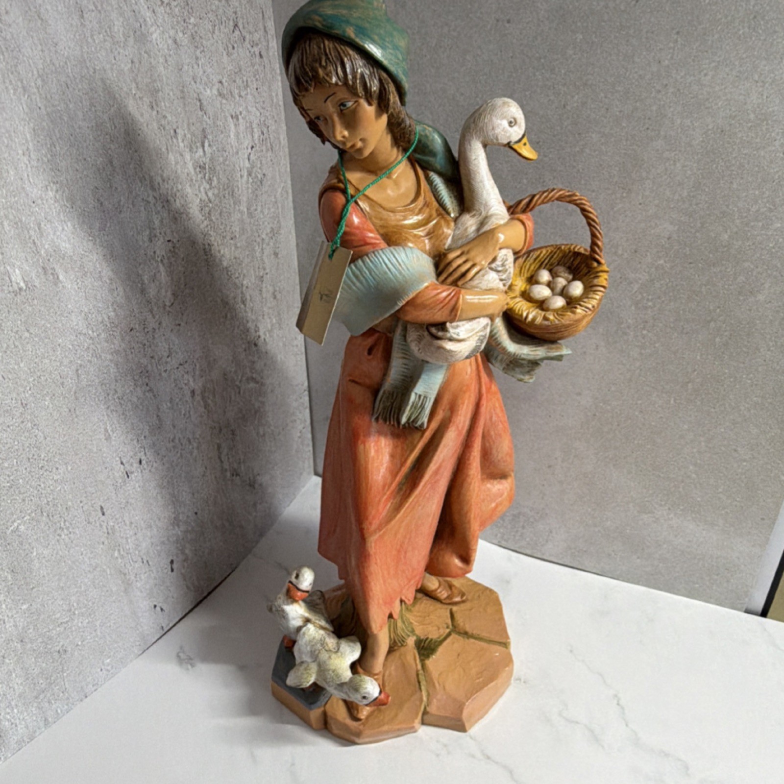 Fontanini Simoncini Girl with Goose Painted Resin Figurine 1986 Italian