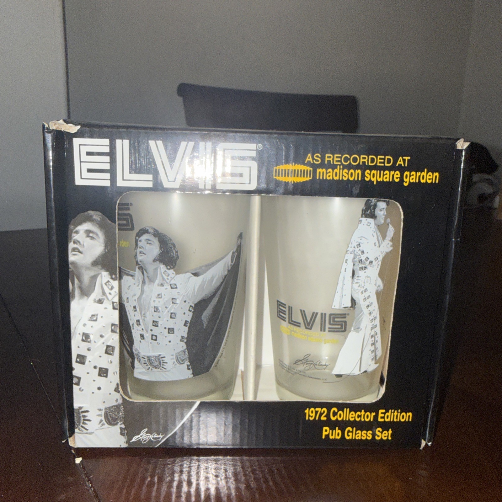 Silver Buffalo Elvis Presley 1972 Madison Square Garden Pub Glass Set NEW