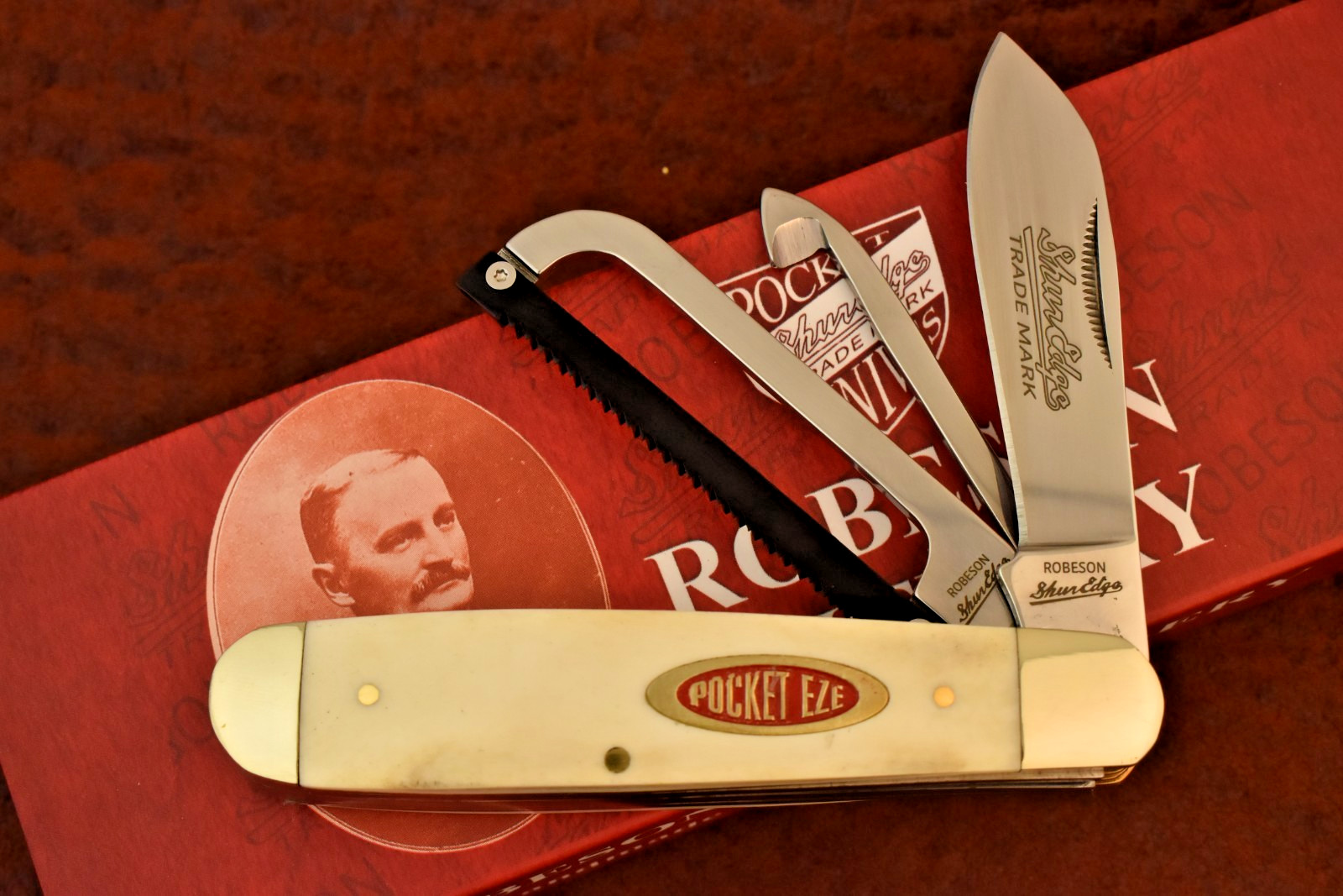ROBESON SHUREDGE CUTLERY GAMECOCK ROOSTER FIGHTN BONE COCK KNIFE NICE POCKETEZE