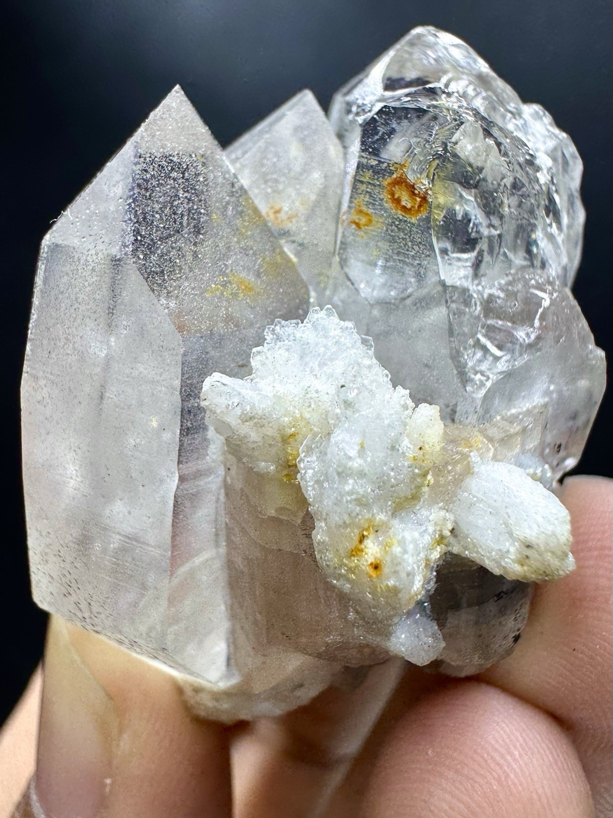 Pink Apatite On Quartz Combined With Black Tourmaline Specimen From Pakistan,48G