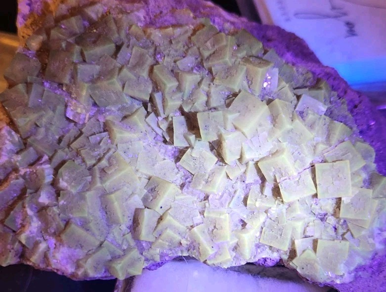 Brown fluorite on a limestone matrix Approx. 1 lb 5.2 oz 4\