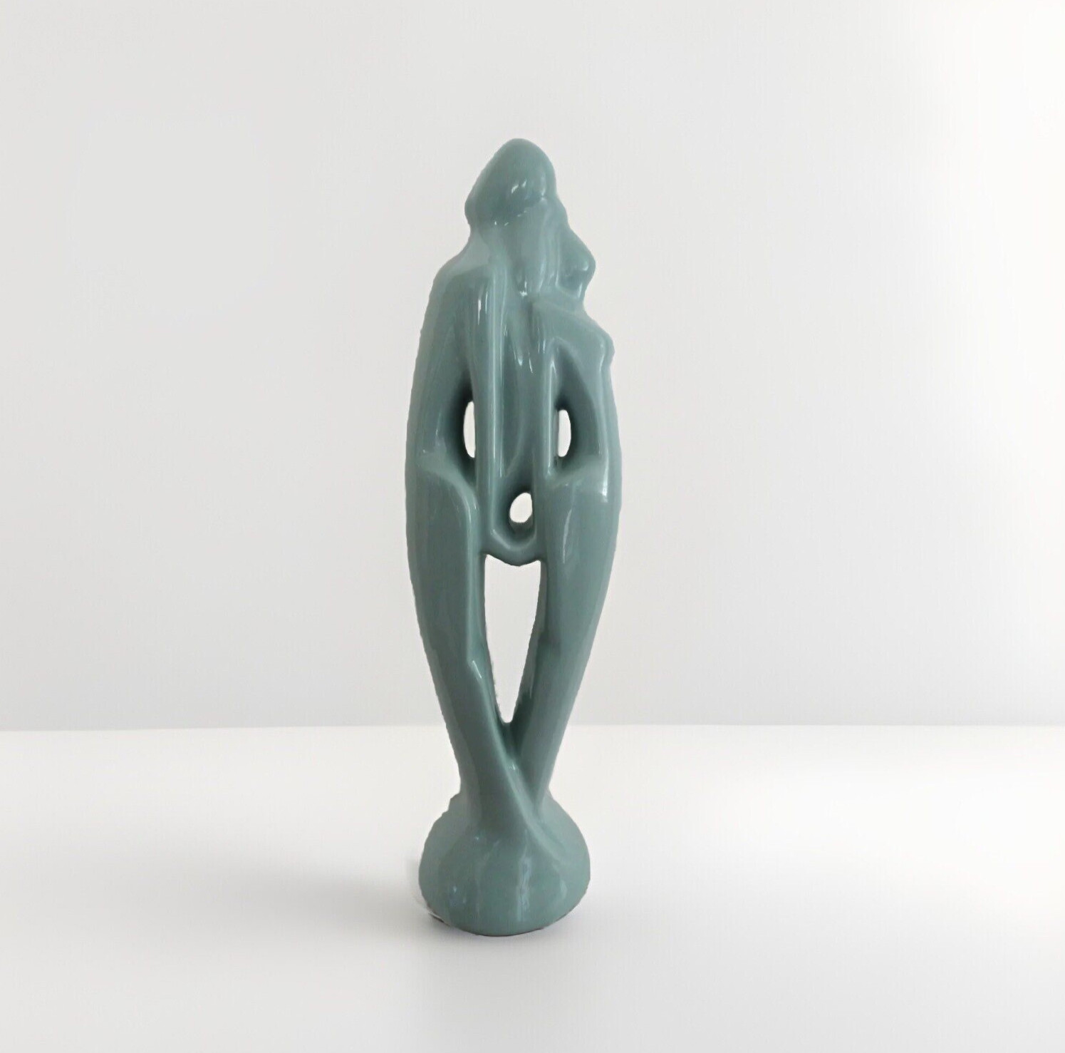 Royal Haeger Lovers 20” Green Ceramic Figurine Mint