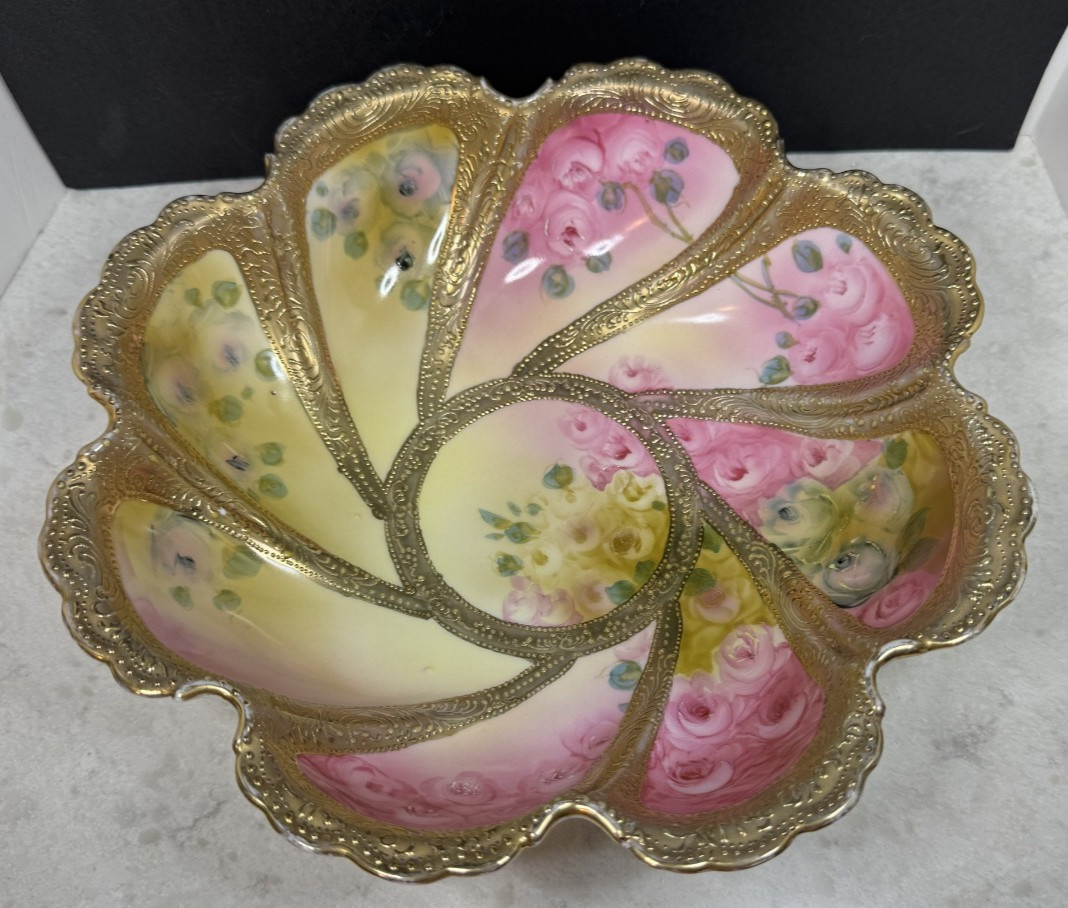 Vintage Floral Porcelain Dish Bowl Trimmed In Gold  