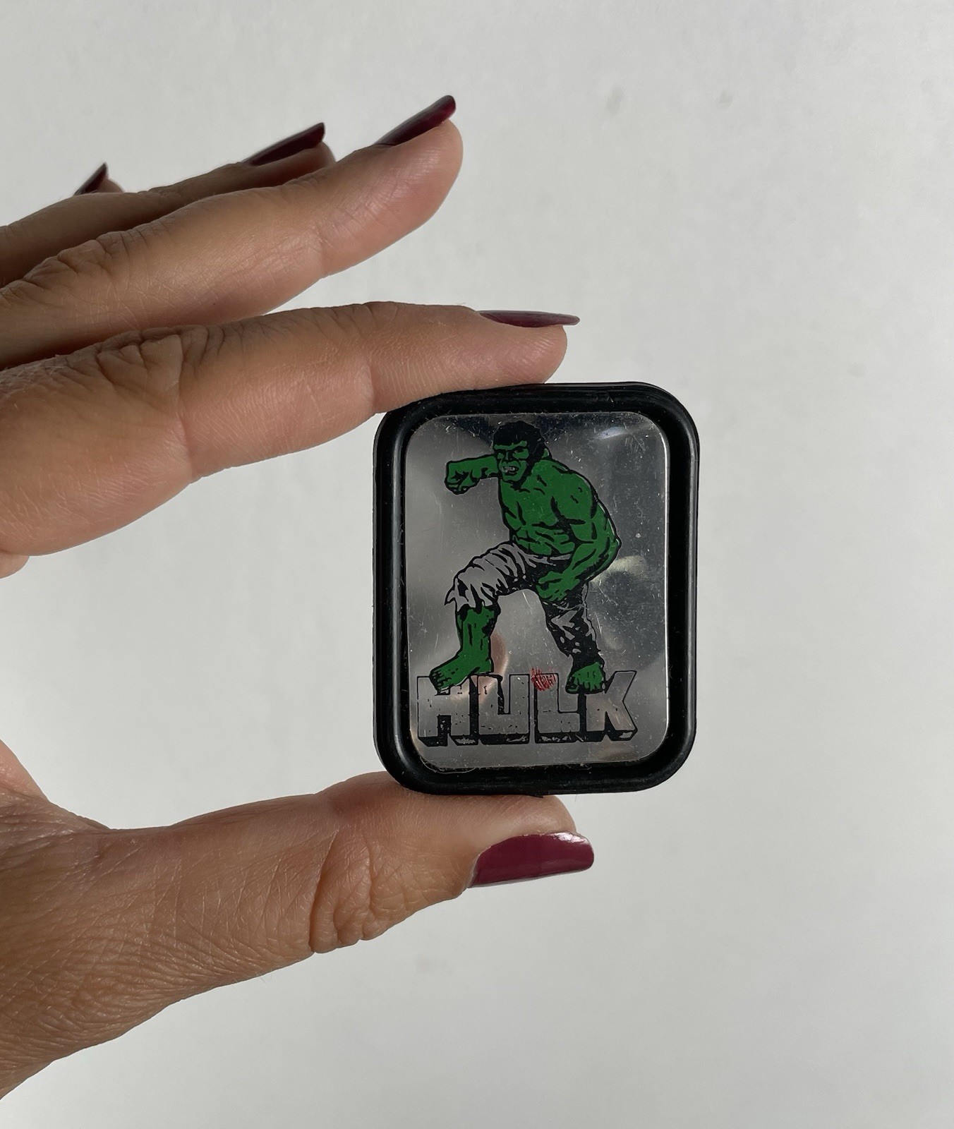 Vintage Marvel Ccomics 1970s Incredible Hulk Rectangle Flicker Style Pin Badge