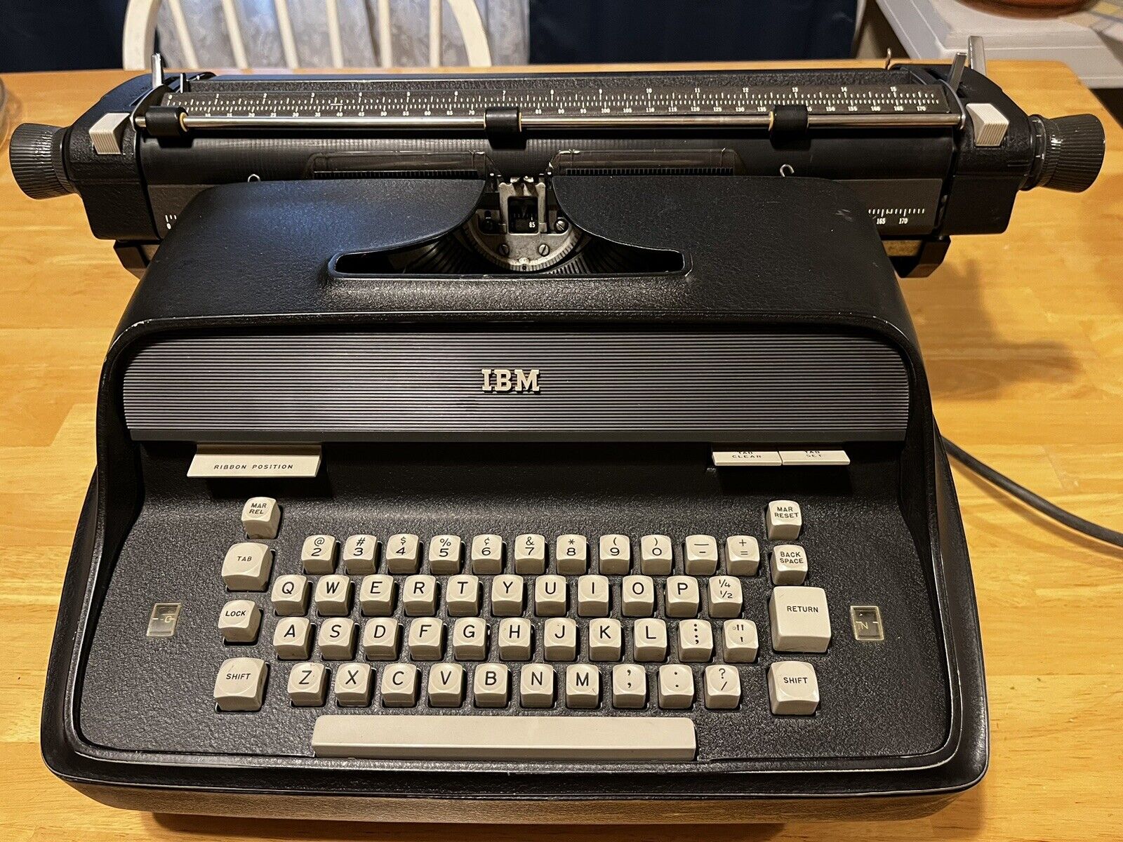 Rare IBM Electric Vintage Typewriter Needs Ribbon Works Movie Prop Staging Decor
