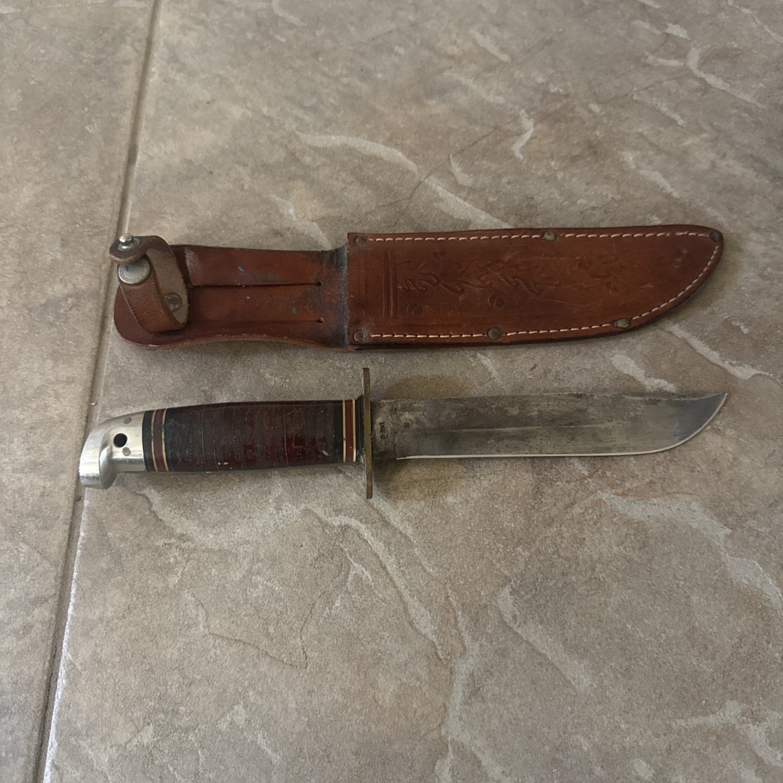 Vintage Western L46-6 Boulder Colo. Knife with Sheath