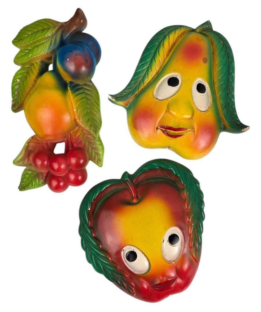 Vintage Miller Studio Anthropomorphic Fruit Chalkware Wall Plaques Apple Pear 3
