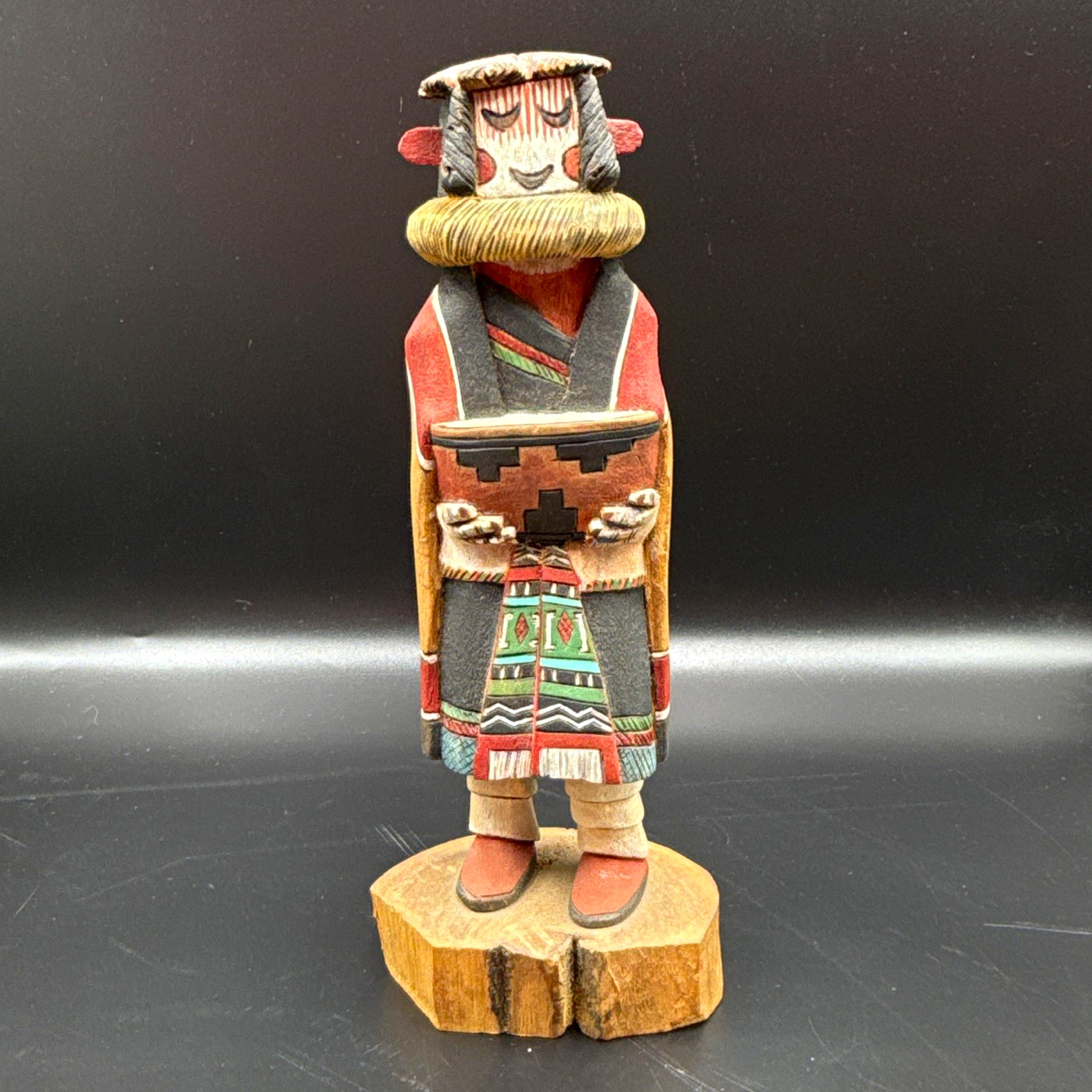 Vintage 1992 Delwyn Harvey Hopi Hahay-i-wu-uti (Grandmother) Kachina Doll