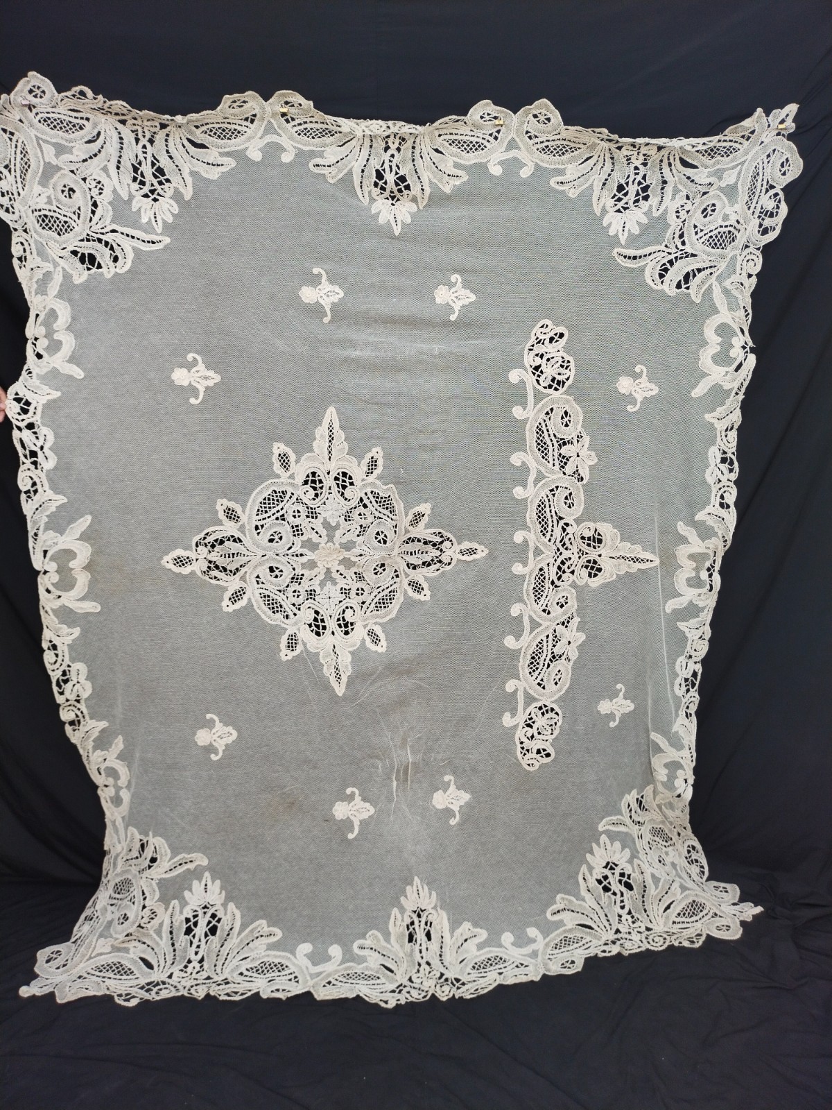 Vintage Brussels Mixed Lace Linen Net Tablecloth Bedspread Coverlet