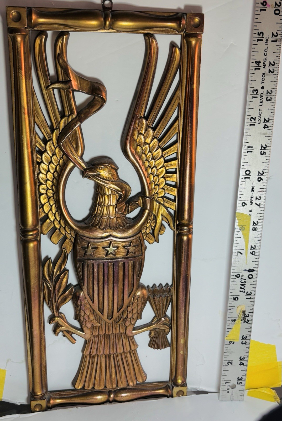 SYROCO WOOD/GOLD GILTED AMERICAN EAGLE/ PLAQUE/ LABELED &SIGNED/VINTAGE/EUC