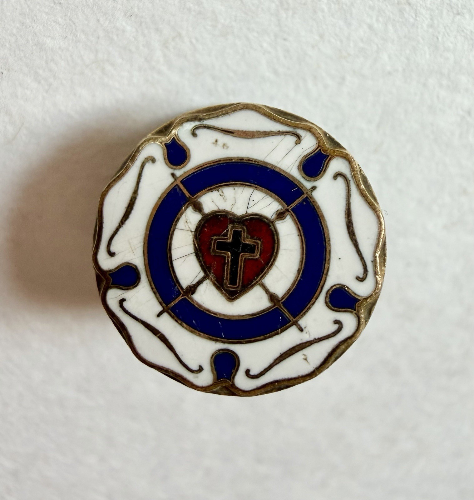 Vintage Luther Rose Screw Back Lapel Pin Heart & Cross Symbol Gold Filled GF