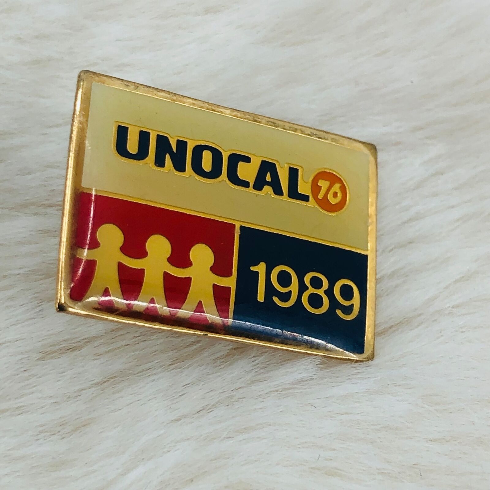 Vtg 1989 Unocal 76 Oil and Gas Advertising Enamel United Way Employee Lapel Pin