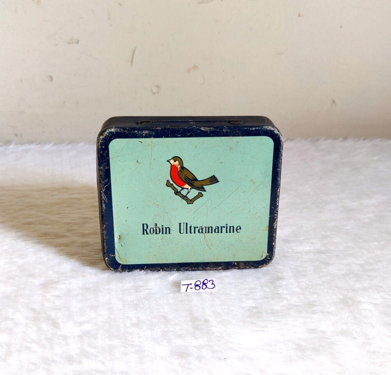 1950s Vintage Bird Graphics Robin Ultramarine Advertising Tin Collectible T883