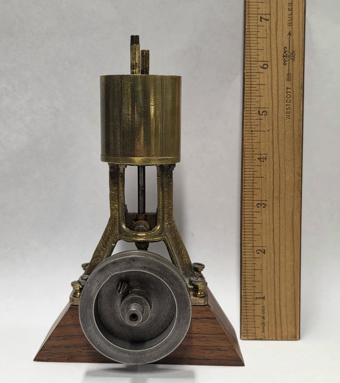 Vintage Stuart Turner 10V Verticle Live Steam Engine Model - Spins Freely