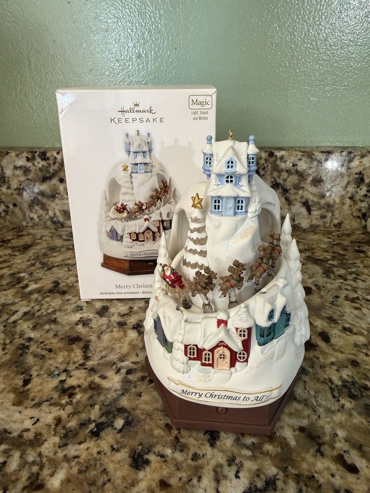 2012 Hallmark Keepsake Ornament Merry Christmas To All Light, Sound & Motion