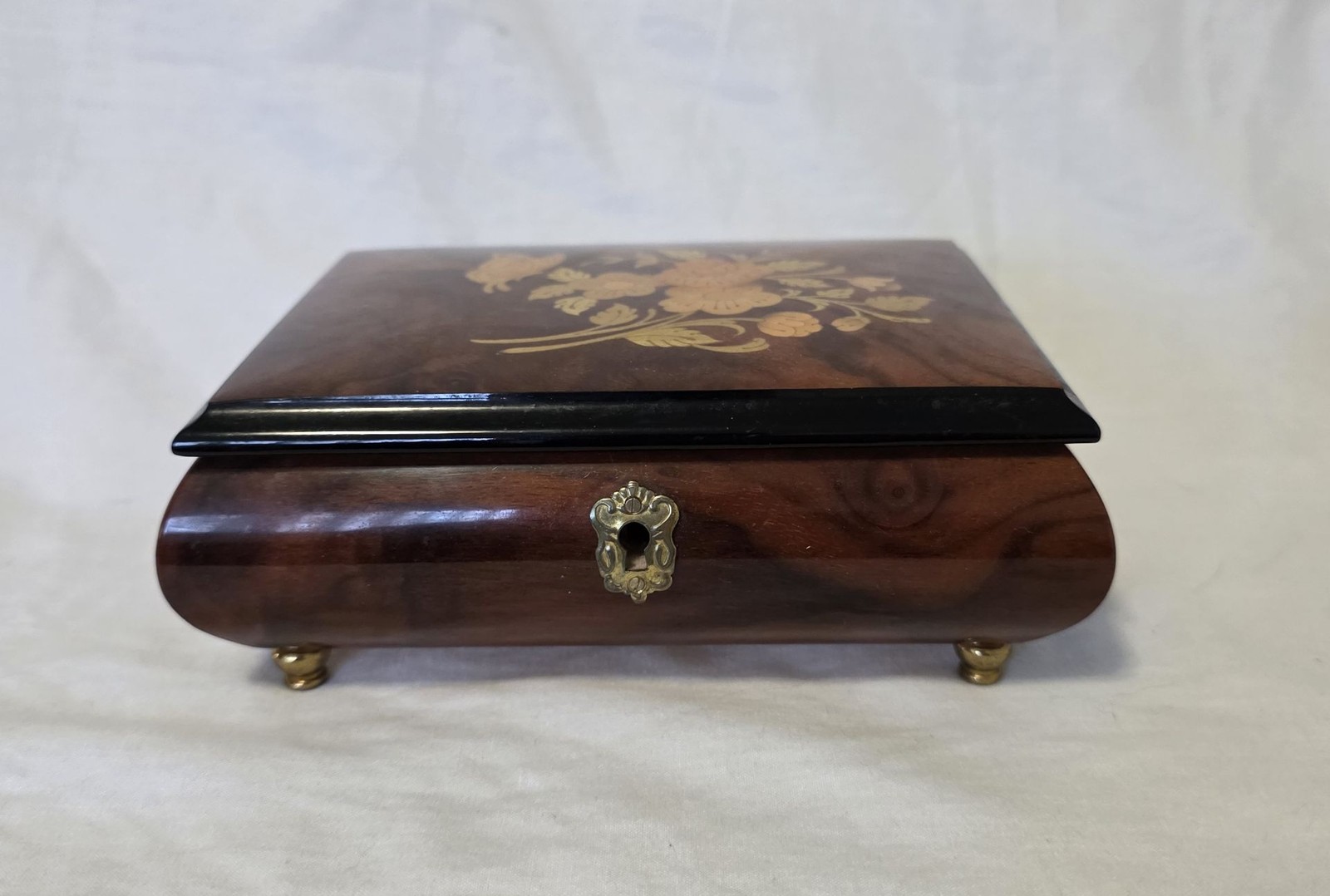 Vintage Italian Inlaid Wood Sorrento Music Jewelry Box
