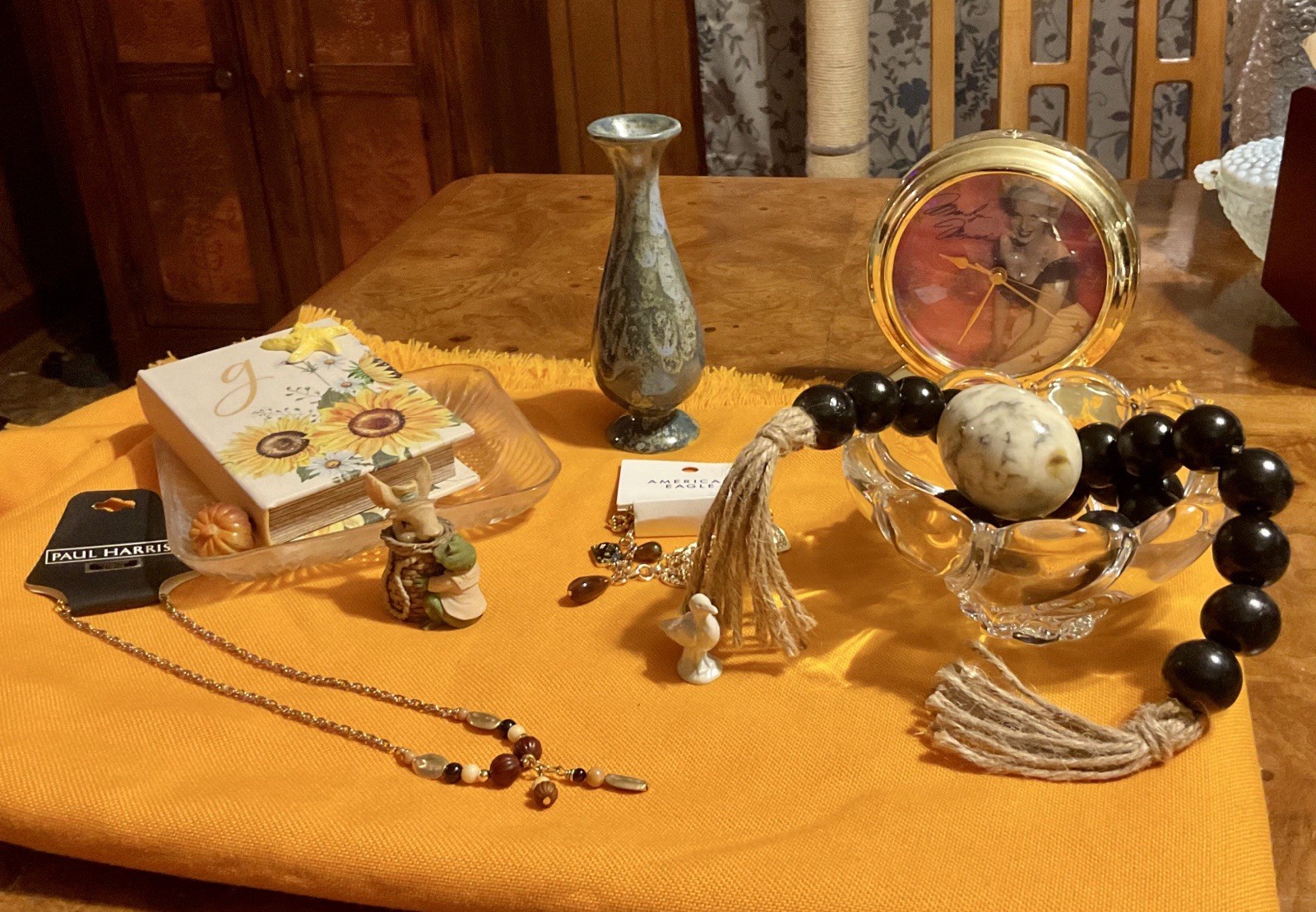 Lot Of Lady’s Treasures , Trinkets, and More Not Junk 