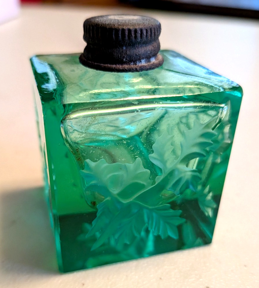 Vintage Green Glass Vanity Perfume or Ink Well with Leaf Motif Embedded