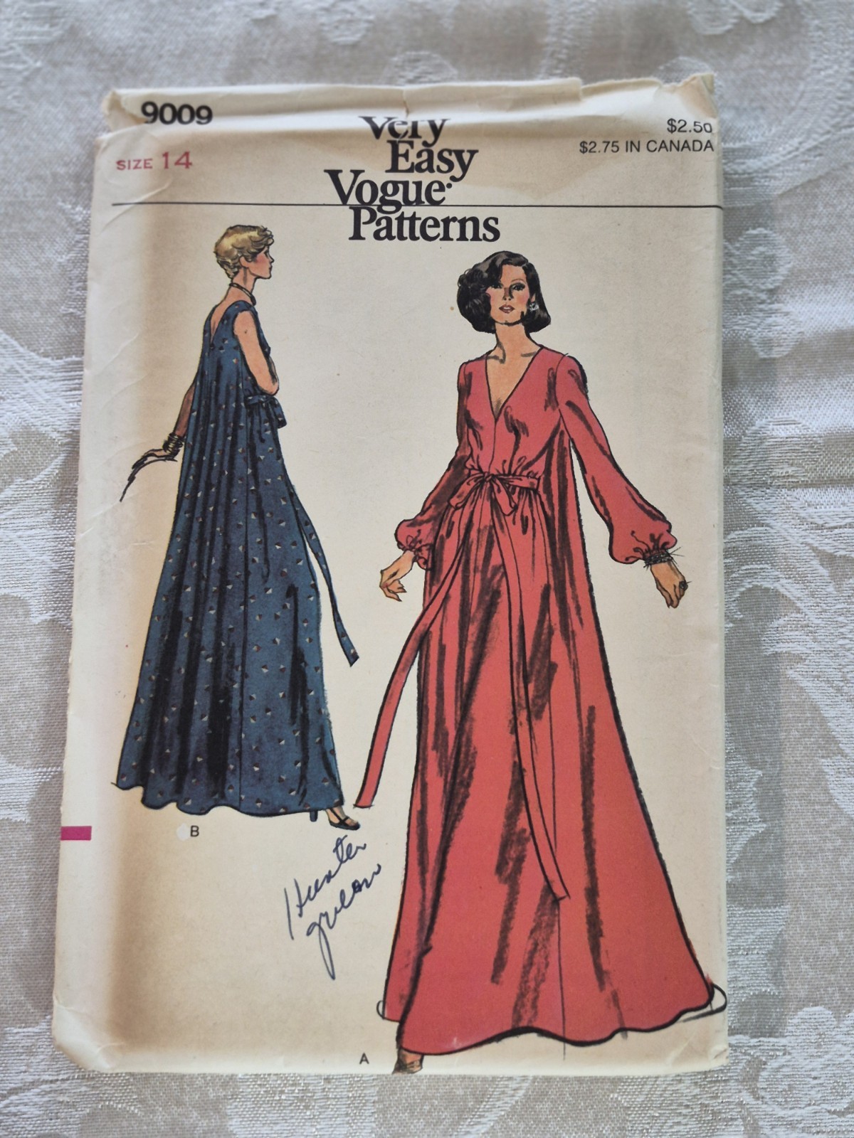 70s Vogue 9009 Dress Pattern Size 14 Bust 36 Loungewear Gown Tent Maxi Uncut