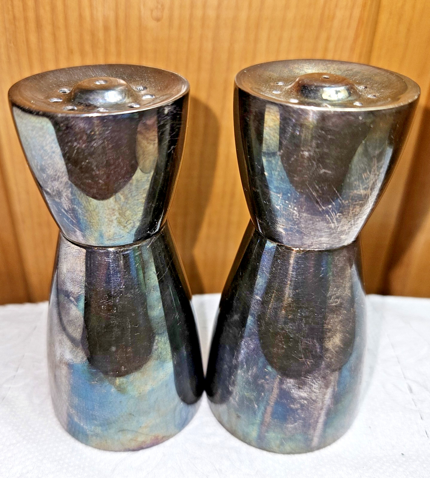 Antique/Vintage Falstaff Silver Plated Made in England Salt and Pepper Set