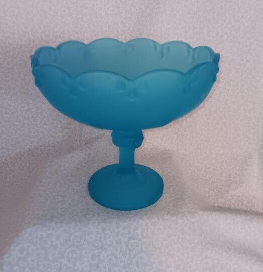 Vintage Indiana Glass Frosted Blue Scalloped Edge Pedestal Compote Fruit Bowl