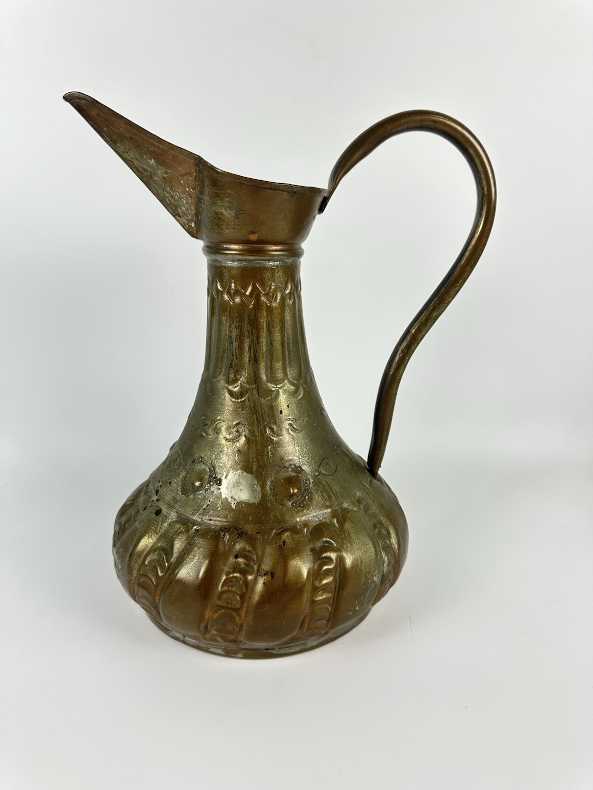 Antique Middle Eastern Copper Ewer Pitcher Aftaba Embossed Long Spout 12”