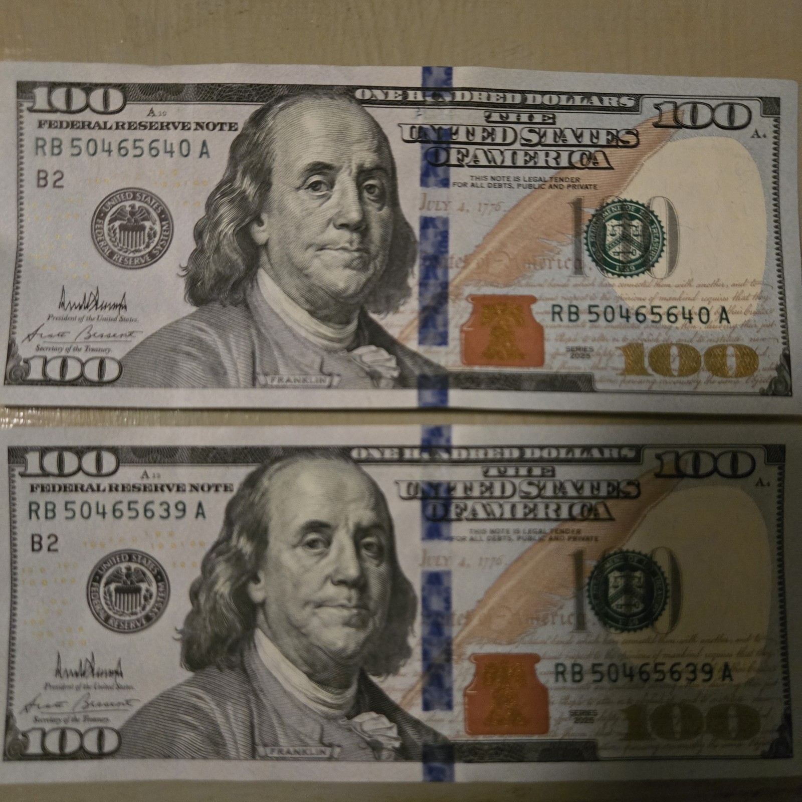 $100 bill Trump Signature Sequential Serial Numbers