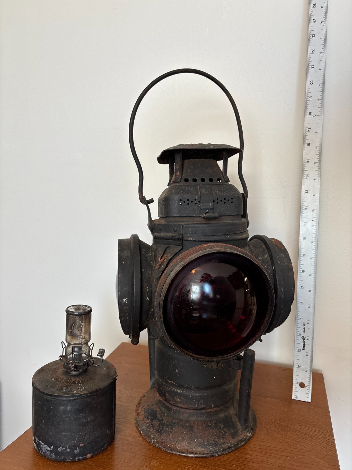 Adlake Non-Sweating 4-Way Railroad Switch Lamp Red Blue Lenses, Calistoga depot