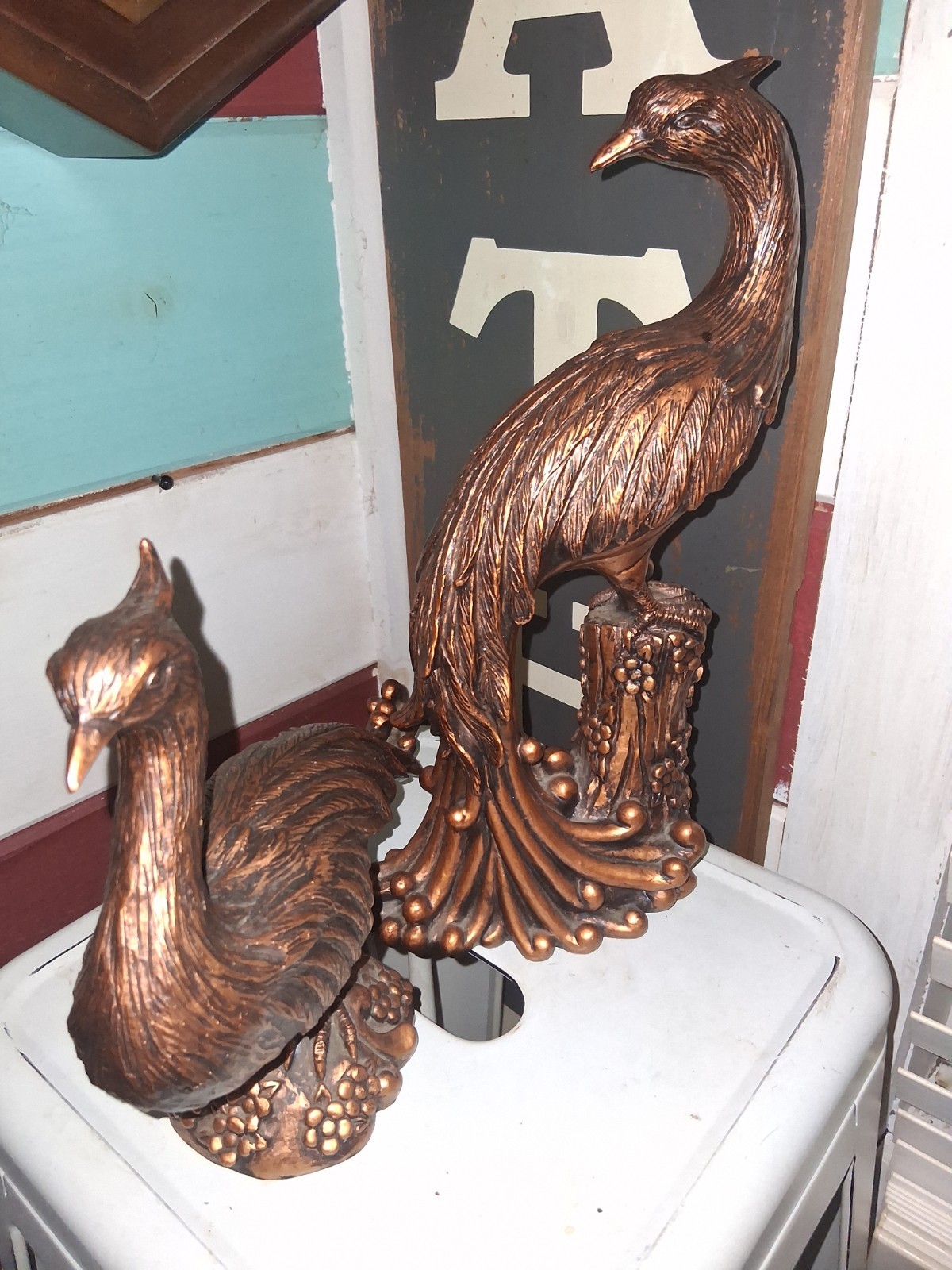 Retro Set Golden Metallic Finish Peacock 13” Peahen 9” Replica Resin Statues Retro Set Golden Metallic Finish Peacock 13” Peahen 9” Replica Resin Statues