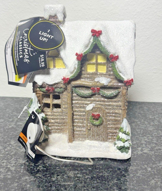 Robert Stanley Christmas Classics Light Up Log Cabin House