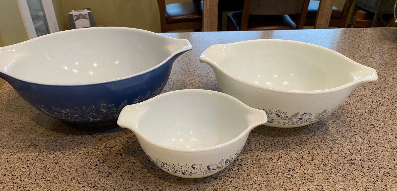 Pyrex Colonial Mist pattern nesting bowls, LOT OF 3, white/blue, 441, 443, 4444